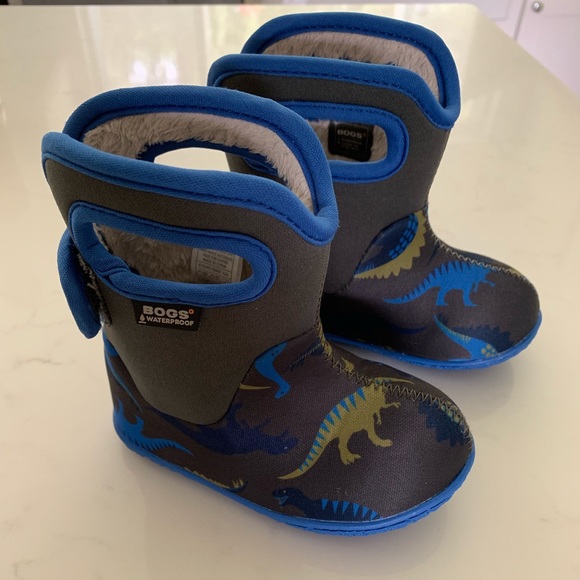 bogs dinosaur boots
